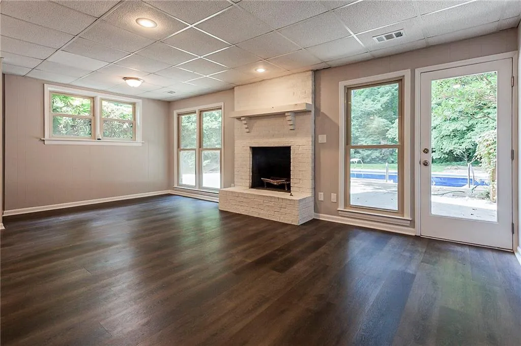 810 Mabry Road, Atlanta, Georgia 30328, 5 Bedrooms Bedrooms, ,4 BathroomsBathrooms,Residential,Sold,810 Mabry Road,6908902 810 Mabry Road, Atlanta, Georgia 30328, 5 Bedrooms Bedrooms, ,4 BathroomsBathrooms,Residential,Sold,810 Mabry Road,6908902