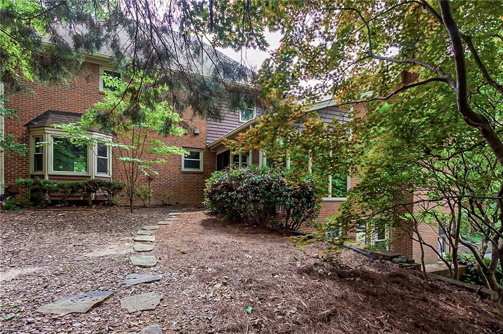 810 Mabry Road, Atlanta, Georgia 30328, 5 Bedrooms Bedrooms, ,4 BathroomsBathrooms,Residential,Sold,810 Mabry Road,6908902 810 Mabry Road, Atlanta, Georgia 30328, 5 Bedrooms Bedrooms, ,4 BathroomsBathrooms,Residential,Sold,810 Mabry Road,6908902