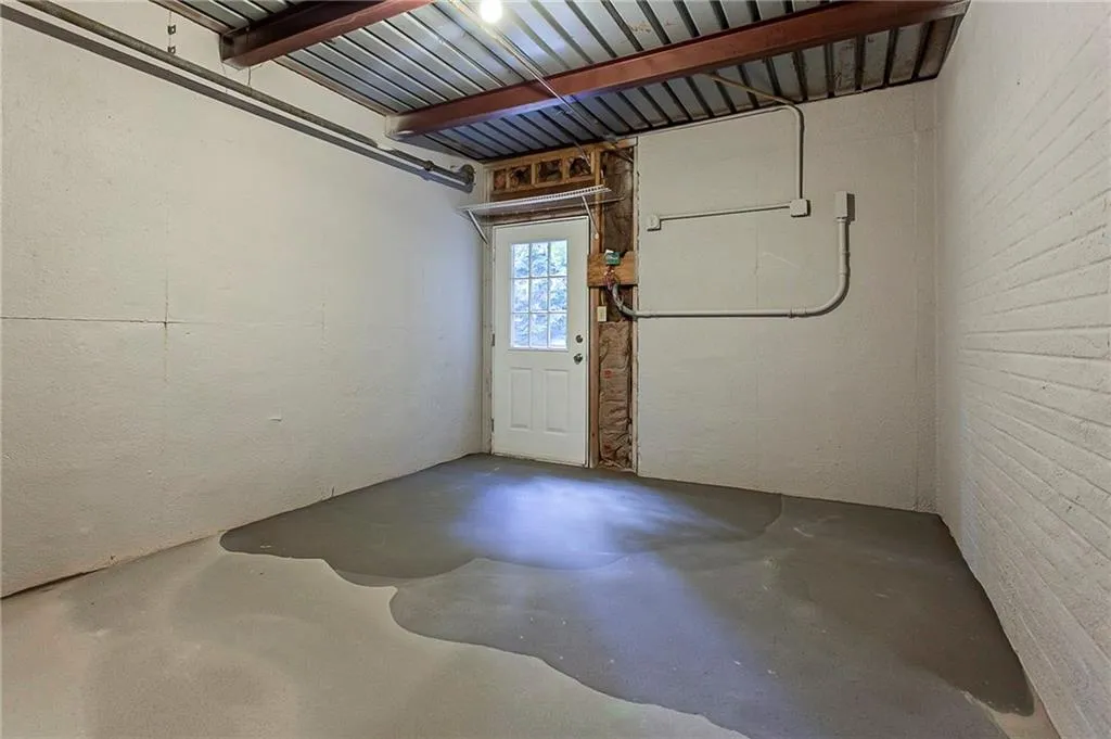 810 Mabry Road, Atlanta, Georgia 30328, 5 Bedrooms Bedrooms, ,4 BathroomsBathrooms,Residential,Sold,810 Mabry Road,6908902 810 Mabry Road, Atlanta, Georgia 30328, 5 Bedrooms Bedrooms, ,4 BathroomsBathrooms,Residential,Sold,810 Mabry Road,6908902