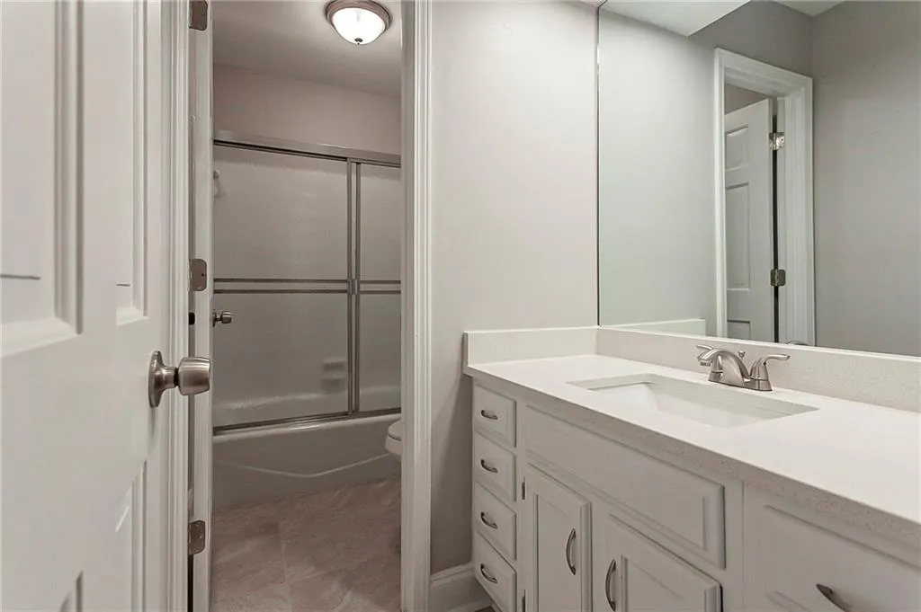 810 Mabry Road, Atlanta, Georgia 30328, 5 Bedrooms Bedrooms, ,4 BathroomsBathrooms,Residential,Sold,810 Mabry Road,6908902 810 Mabry Road, Atlanta, Georgia 30328, 5 Bedrooms Bedrooms, ,4 BathroomsBathrooms,Residential,Sold,810 Mabry Road,6908902