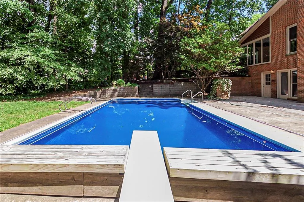 810 Mabry Road, Atlanta, Georgia 30328, 5 Bedrooms Bedrooms, ,4 BathroomsBathrooms,Residential,Sold,810 Mabry Road,6908902 810 Mabry Road, Atlanta, Georgia 30328, 5 Bedrooms Bedrooms, ,4 BathroomsBathrooms,Residential,Sold,810 Mabry Road,6908902