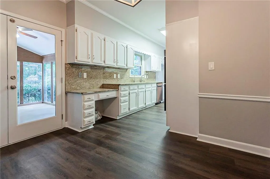 810 Mabry Road, Atlanta, Georgia 30328, 5 Bedrooms Bedrooms, ,4 BathroomsBathrooms,Residential,Sold,810 Mabry Road,6908902 810 Mabry Road, Atlanta, Georgia 30328, 5 Bedrooms Bedrooms, ,4 BathroomsBathrooms,Residential,Sold,810 Mabry Road,6908902