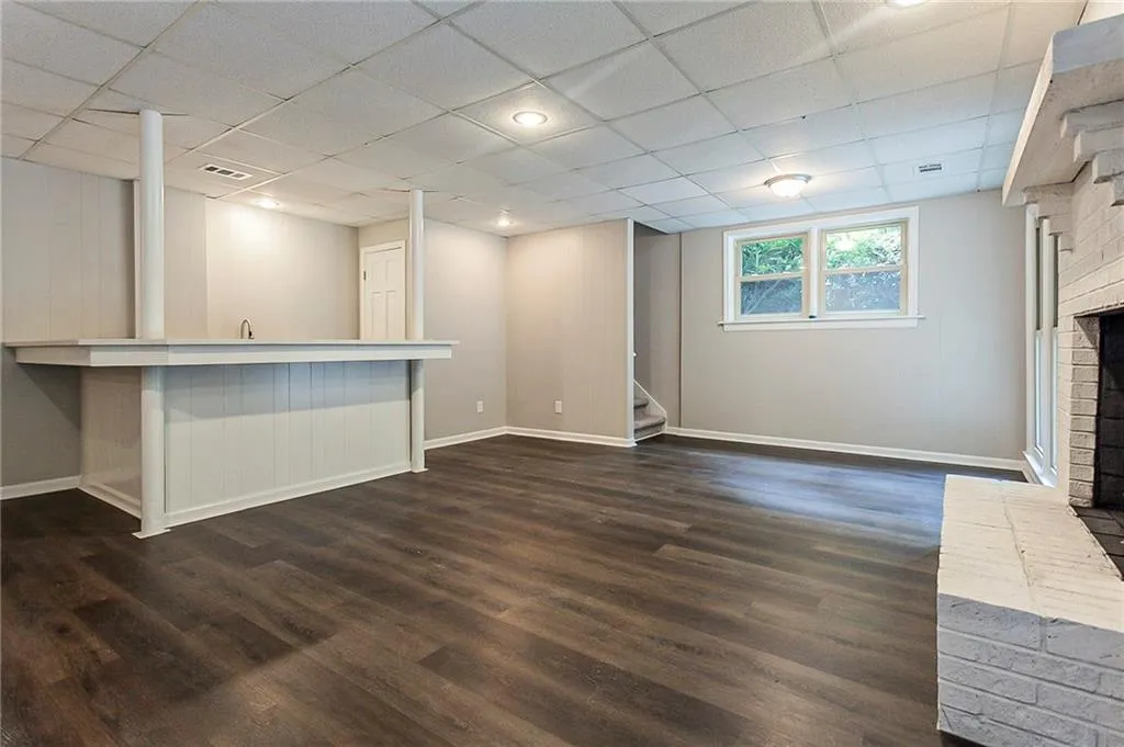 810 Mabry Road, Atlanta, Georgia 30328, 5 Bedrooms Bedrooms, ,4 BathroomsBathrooms,Residential,Sold,810 Mabry Road,6908902 810 Mabry Road, Atlanta, Georgia 30328, 5 Bedrooms Bedrooms, ,4 BathroomsBathrooms,Residential,Sold,810 Mabry Road,6908902