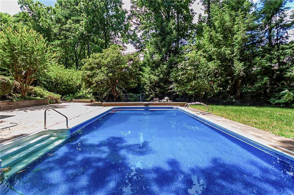 810 Mabry Road, Atlanta, Georgia 30328, 5 Bedrooms Bedrooms, ,4 BathroomsBathrooms,Residential,Sold,810 Mabry Road,6908902 810 Mabry Road, Atlanta, Georgia 30328, 5 Bedrooms Bedrooms, ,4 BathroomsBathrooms,Residential,Sold,810 Mabry Road,6908902