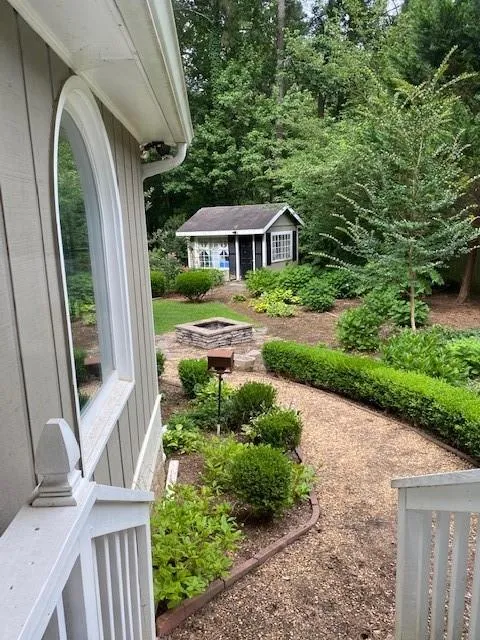 7675 Nesbit Ferry Road, Sandy Springs, Georgia 30350, 4 Bedrooms Bedrooms, ,2 BathroomsBathrooms,Residential,Sold,7675 Nesbit Ferry Road,6780417