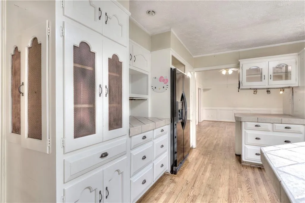 7675 Nesbit Ferry Road, Sandy Springs, Georgia 30350, 4 Bedrooms Bedrooms, ,2 BathroomsBathrooms,Residential,Sold,7675 Nesbit Ferry Road,6780417