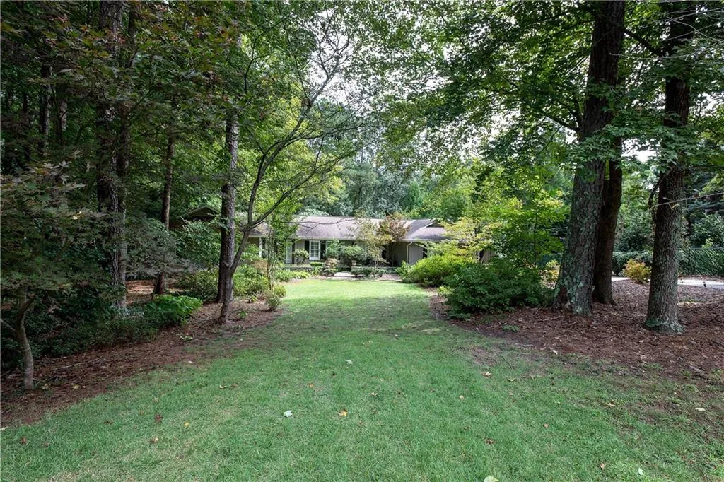7675 Nesbit Ferry Road, Sandy Springs, Georgia 30350, 4 Bedrooms Bedrooms, ,2 BathroomsBathrooms,Residential,Sold,7675 Nesbit Ferry Road,6780417