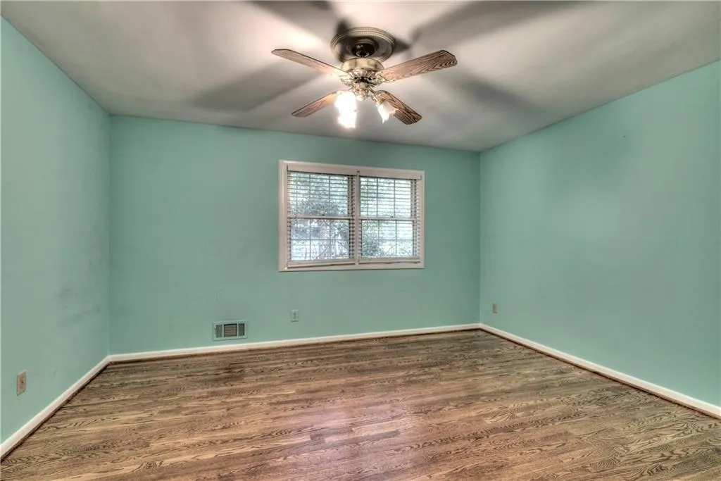 7675 Nesbit Ferry Road, Sandy Springs, Georgia 30350, 4 Bedrooms Bedrooms, ,2 BathroomsBathrooms,Residential,Sold,7675 Nesbit Ferry Road,6780417