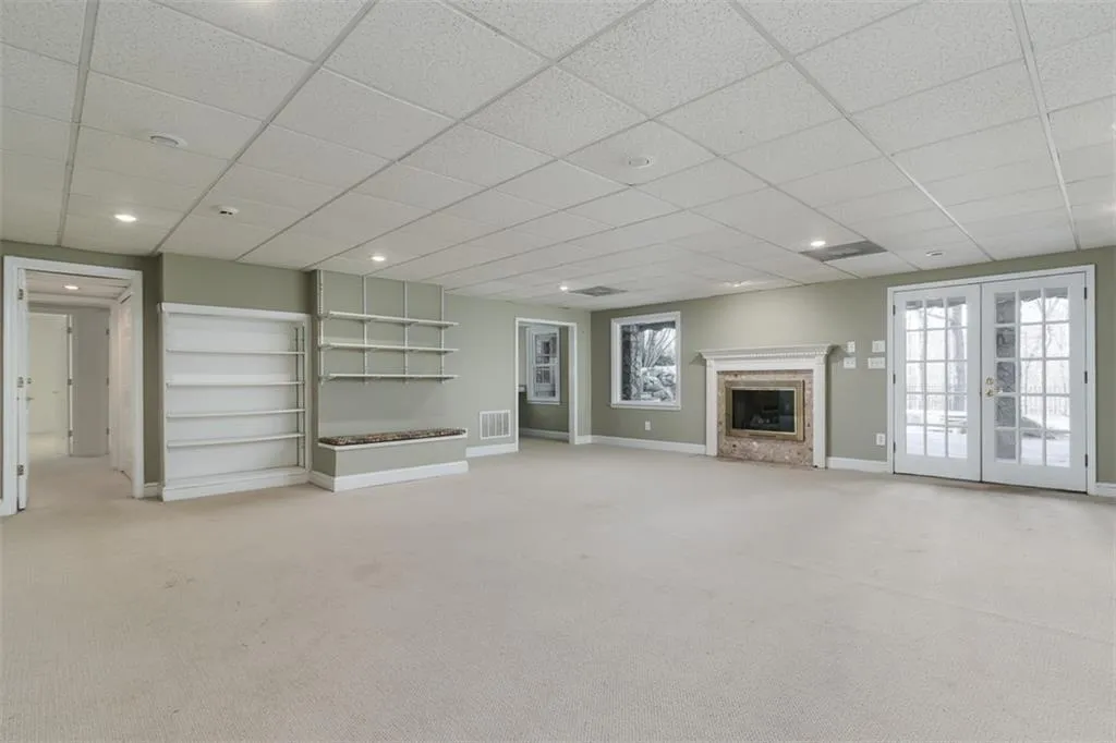 2895 Coles Way, Sandy Springs, Georgia 30350, 5 Bedrooms Bedrooms, ,4 BathroomsBathrooms,Residential,Sold,2895 Coles Way,6824630