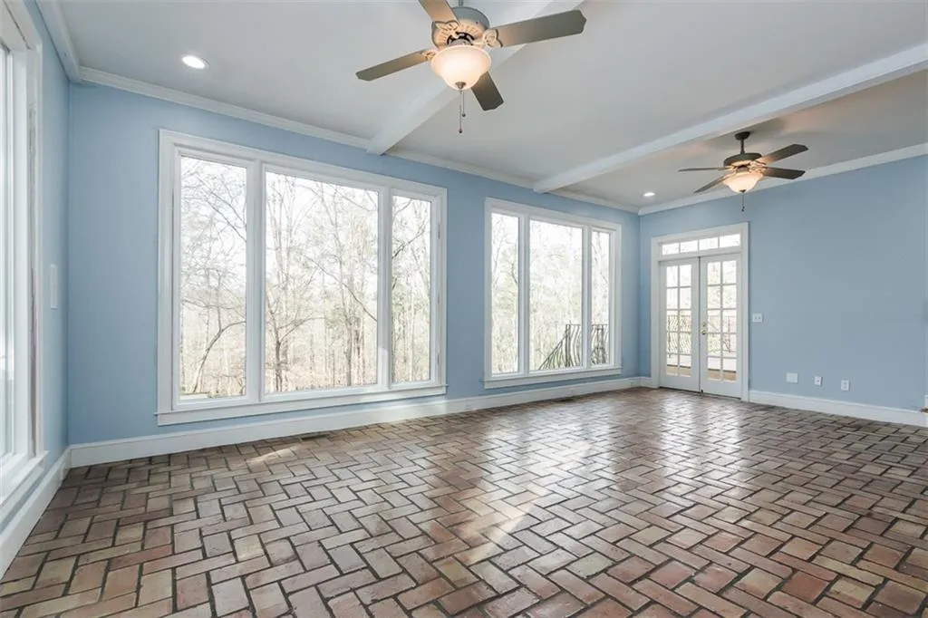 2895 Coles Way, Sandy Springs, Georgia 30350, 5 Bedrooms Bedrooms, ,4 BathroomsBathrooms,Residential,Sold,2895 Coles Way,6824630