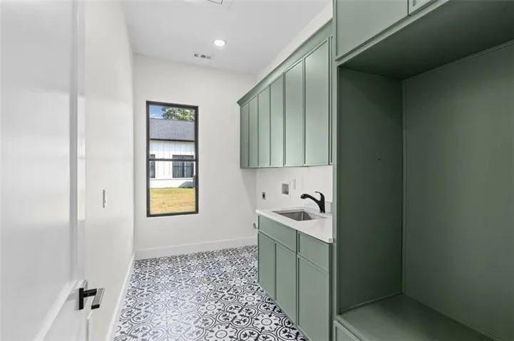 1170