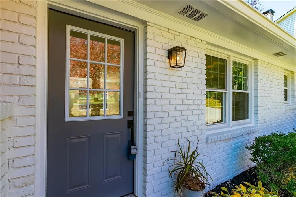 55 Silverwood Road, Sandy Springs, Georgia 30342, 4 Bedrooms Bedrooms, ,2 BathroomsBathrooms,Residential,Sold,55 Silverwood Road,7137677