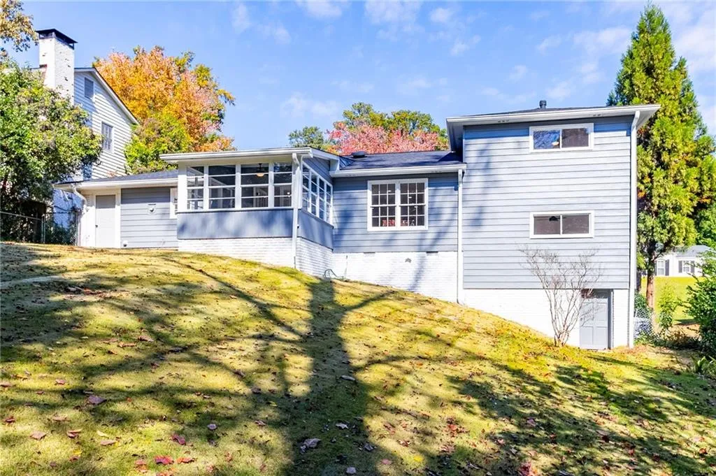 55 Silverwood Road, Sandy Springs, Georgia 30342, 4 Bedrooms Bedrooms, ,2 BathroomsBathrooms,Residential,Sold,55 Silverwood Road,7137677