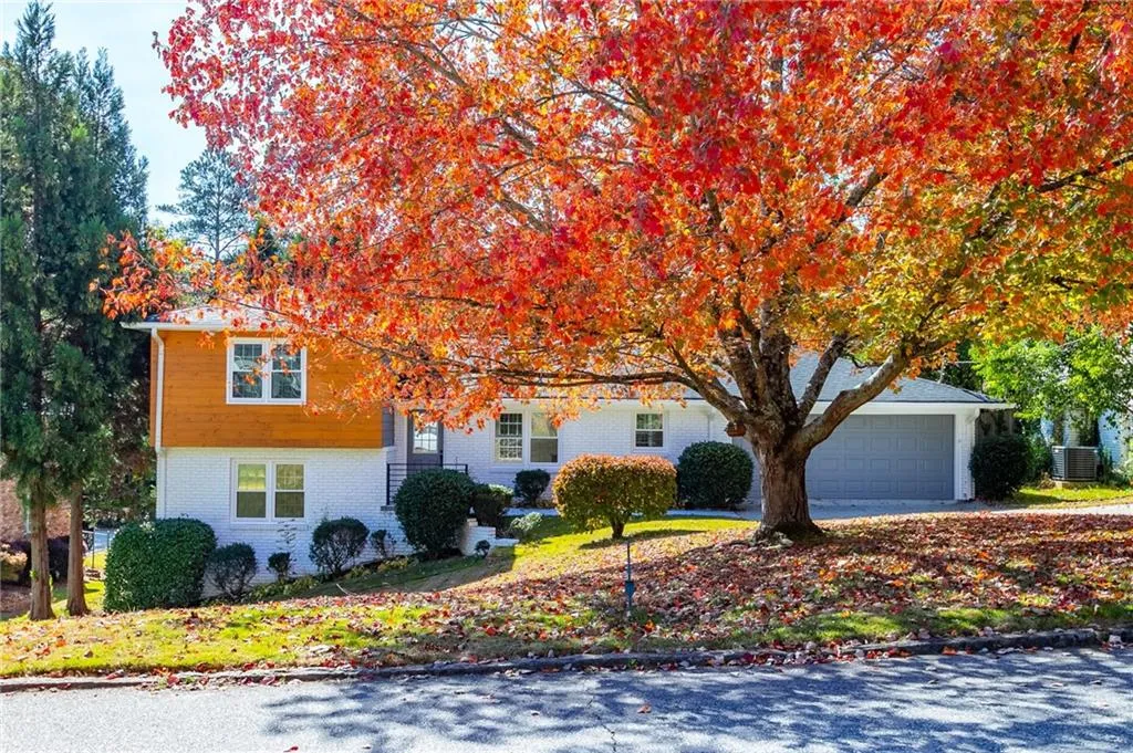 55 Silverwood Road, Sandy Springs, Georgia 30342, 4 Bedrooms Bedrooms, ,2 BathroomsBathrooms,Residential,Sold,55 Silverwood Road,7137677 55 Silverwood Road, Sandy Springs, Georgia 30342, 4 Bedrooms Bedrooms, ,2 BathroomsBathrooms,Residential,Sold,55 Silverwood Road,7137677