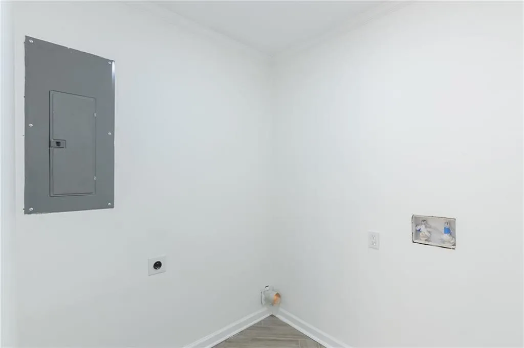 55 Silverwood Road, Sandy Springs, Georgia 30342, 4 Bedrooms Bedrooms, ,2 BathroomsBathrooms,Residential,Sold,55 Silverwood Road,7137677