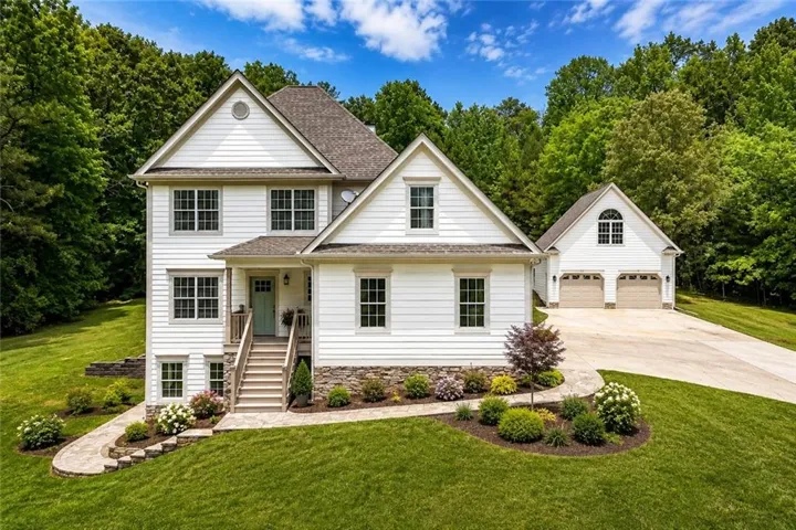 This picture has been virtually enhanced to illustrate the properties potential.