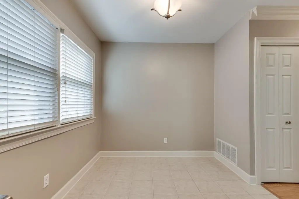 7500 Roswell Road Unit 57, Sandy Springs, Georgia 30350, 2 Bedrooms Bedrooms, ,2 BathroomsBathrooms,Residential,Sold,7500 Roswell Road Unit 57,6989062