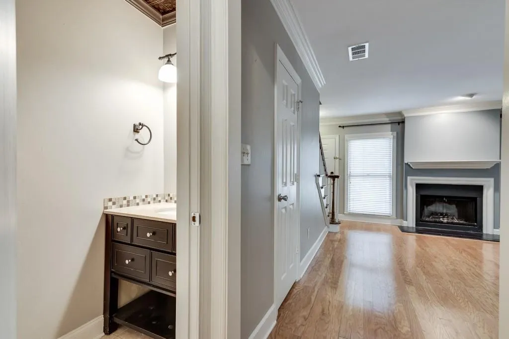 7500 Roswell Road Unit 57, Sandy Springs, Georgia 30350, 2 Bedrooms Bedrooms, ,2 BathroomsBathrooms,Residential,Sold,7500 Roswell Road Unit 57,6989062