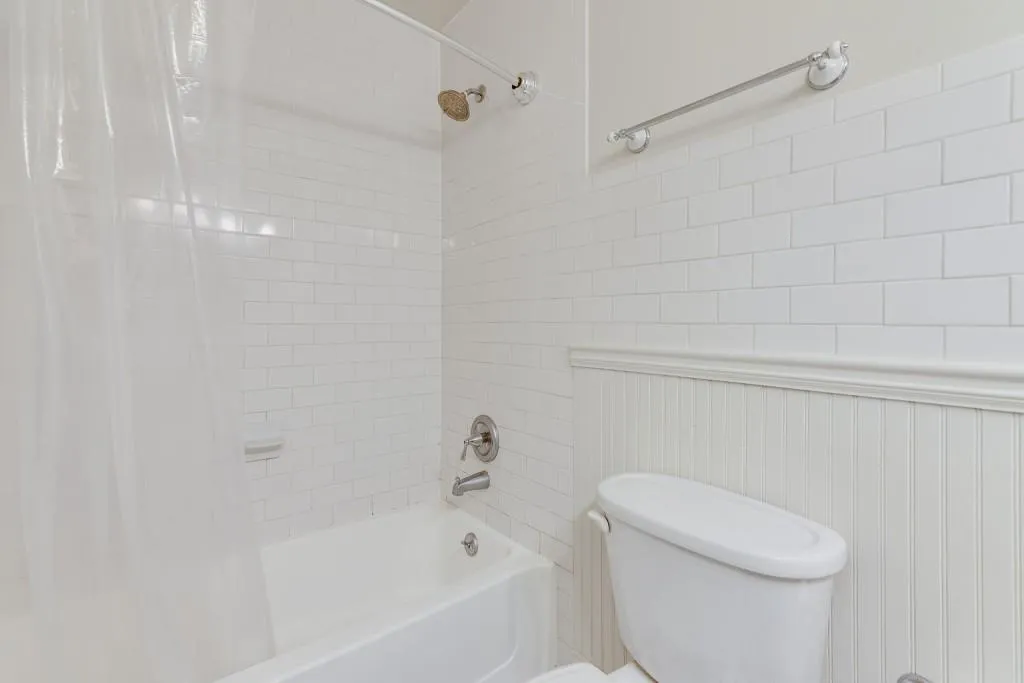 7500 Roswell Road Unit 57, Sandy Springs, Georgia 30350, 2 Bedrooms Bedrooms, ,2 BathroomsBathrooms,Residential,Sold,7500 Roswell Road Unit 57,6989062