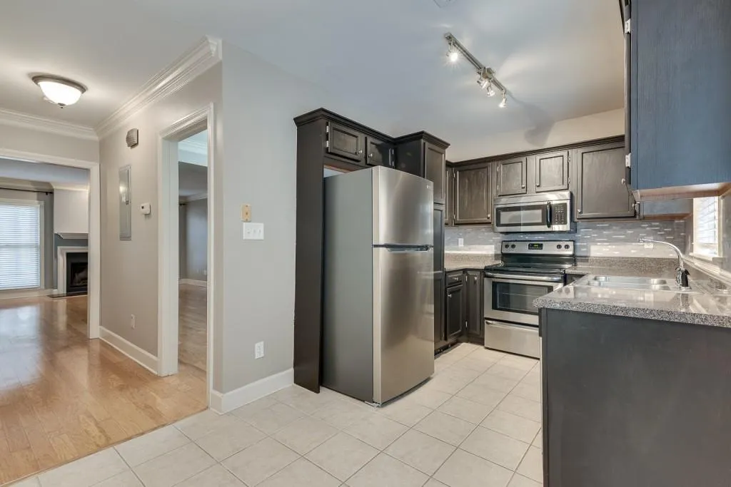 7500 Roswell Road Unit 57, Sandy Springs, Georgia 30350, 2 Bedrooms Bedrooms, ,2 BathroomsBathrooms,Residential,Sold,7500 Roswell Road Unit 57,6989062