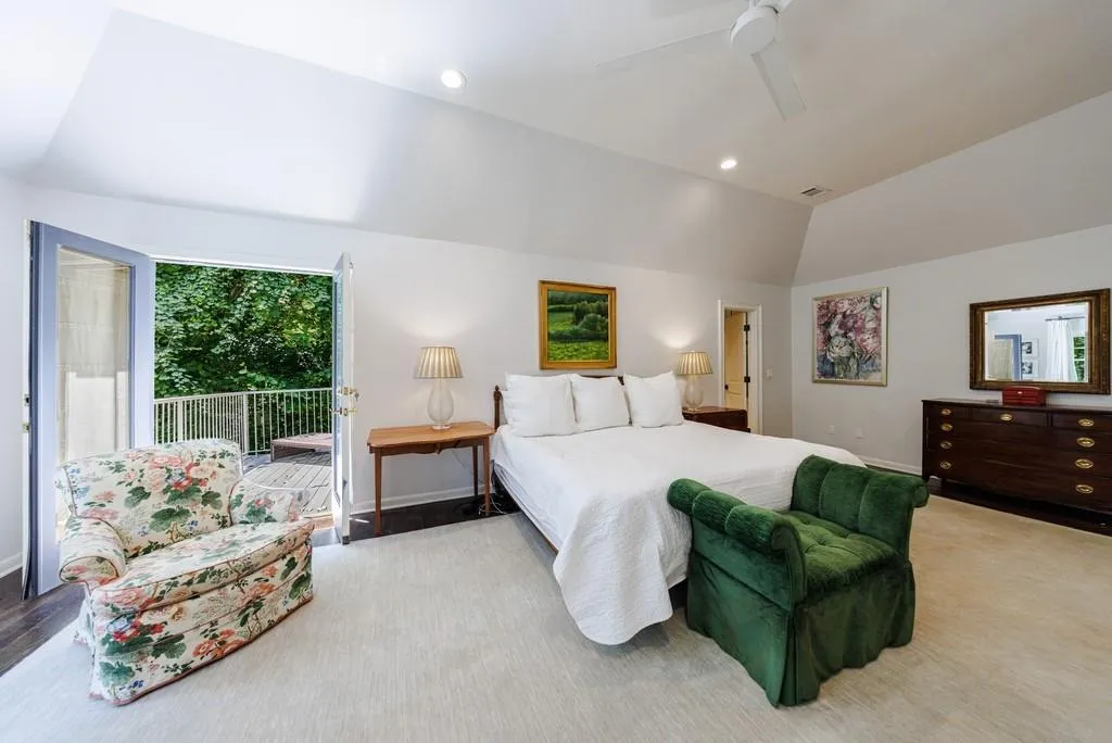 5530 W Idlewood Lane, Atlanta, Georgia 30327, 5 Bedrooms Bedrooms, ,3 BathroomsBathrooms,Residential,Sold,5530 W Idlewood Lane,7447666 5530 W Idlewood Lane, Atlanta, Georgia 30327, 5 Bedrooms Bedrooms, ,3 BathroomsBathrooms,Residential,Sold,5530 W Idlewood Lane,7447666