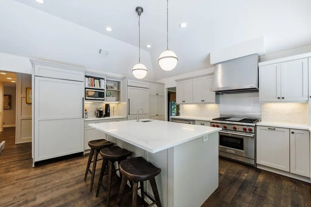 5530 W Idlewood Lane, Atlanta, Georgia 30327, 5 Bedrooms Bedrooms, ,3 BathroomsBathrooms,Residential,Sold,5530 W Idlewood Lane,7447666 5530 W Idlewood Lane, Atlanta, Georgia 30327, 5 Bedrooms Bedrooms, ,3 BathroomsBathrooms,Residential,Sold,5530 W Idlewood Lane,7447666