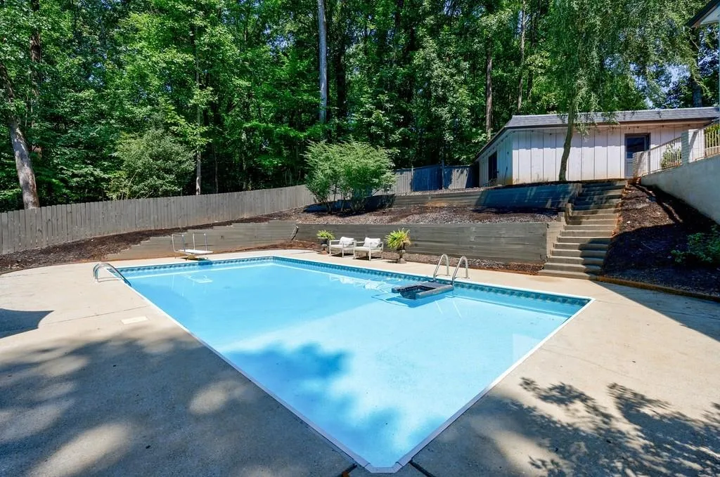 5530 W Idlewood Lane, Atlanta, Georgia 30327, 5 Bedrooms Bedrooms, ,3 BathroomsBathrooms,Residential,Sold,5530 W Idlewood Lane,7447666 5530 W Idlewood Lane, Atlanta, Georgia 30327, 5 Bedrooms Bedrooms, ,3 BathroomsBathrooms,Residential,Sold,5530 W Idlewood Lane,7447666