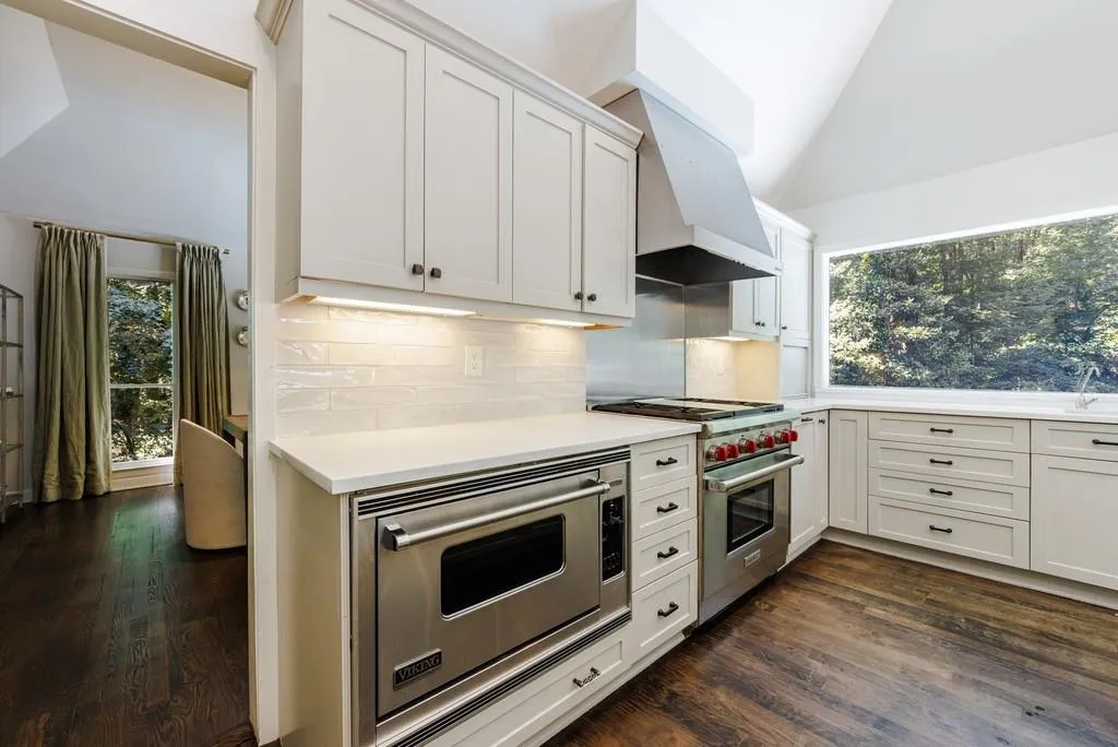 5530 W Idlewood Lane, Atlanta, Georgia 30327, 5 Bedrooms Bedrooms, ,3 BathroomsBathrooms,Residential,Sold,5530 W Idlewood Lane,7447666 5530 W Idlewood Lane, Atlanta, Georgia 30327, 5 Bedrooms Bedrooms, ,3 BathroomsBathrooms,Residential,Sold,5530 W Idlewood Lane,7447666