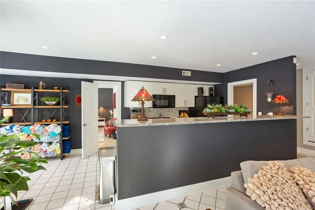 3906 Paces Ferry Road Nw, Atlanta, Georgia 30327, 6 Bedrooms Bedrooms, ,5 BathroomsBathrooms,Residential,For Sale,3906 Paces Ferry Road Nw,7677079