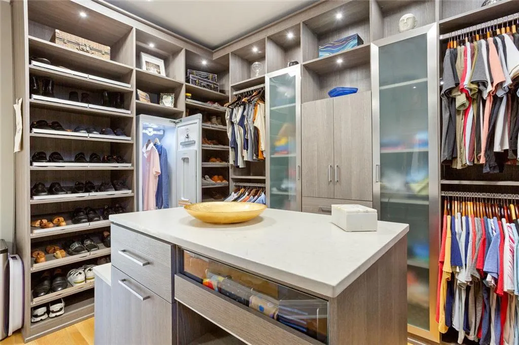 3906 Paces Ferry Road Nw, Atlanta, Georgia 30327, 6 Bedrooms Bedrooms, ,5 BathroomsBathrooms,Residential,For Sale,3906 Paces Ferry Road Nw,7677079