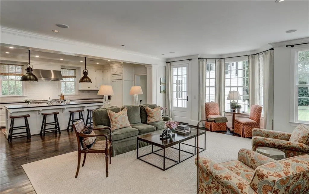 3440 Knollwood Drive Nw, Atlanta, Georgia 30305, 5 Bedrooms Bedrooms, ,5 BathroomsBathrooms,Residential,Sold,3440 Knollwood Drive Nw,5853332