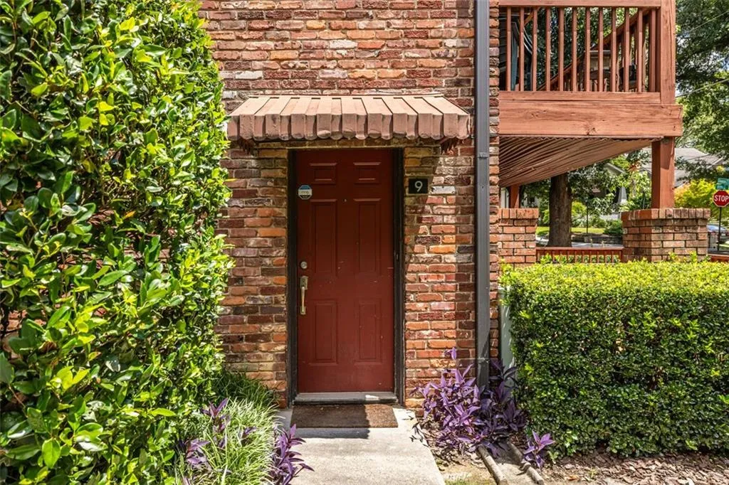 323 8th St Ne Unit 9, Atlanta, Georgia 30309, 1 Bedroom Bedrooms, ,1 BathroomBathrooms,Residential,For Sale,323 8th St Ne Unit 9,7613201