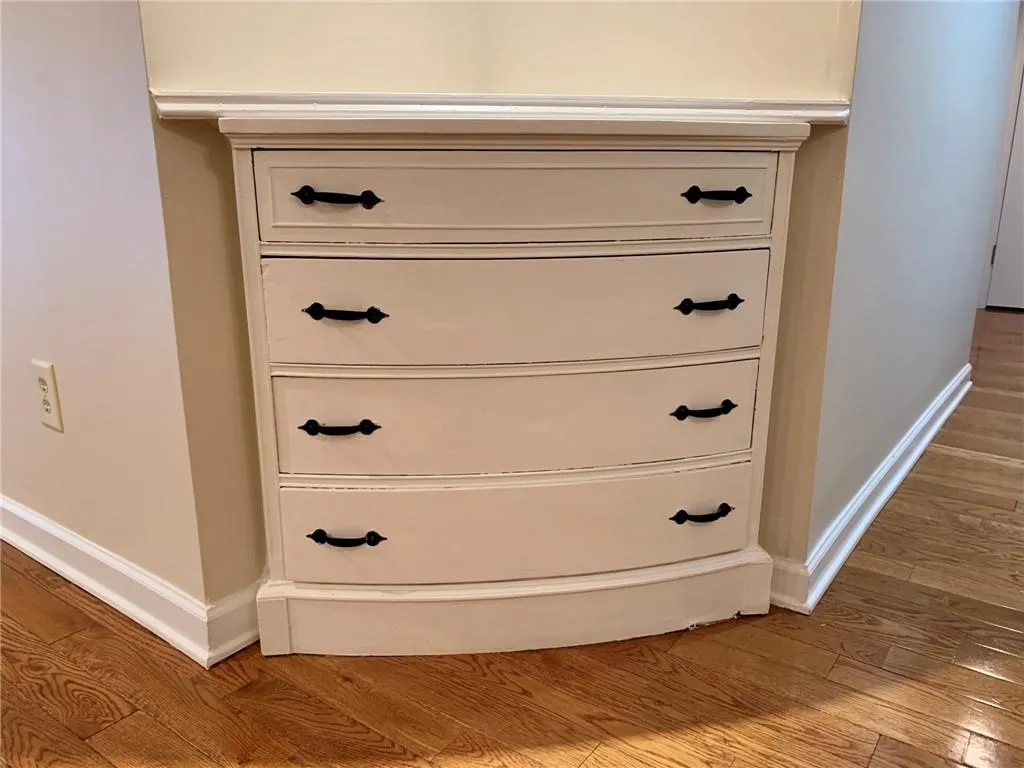 308 Natchez Trace Unit 308, Sandy Springs, Georgia 30350, 2 Bedrooms Bedrooms, ,1 BathroomBathrooms,Residential,Sold,308 Natchez Trace Unit 308,6927024