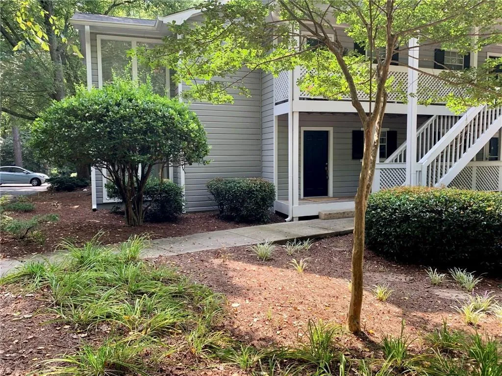 308 Natchez Trace Unit 308, Sandy Springs, Georgia 30350, 2 Bedrooms Bedrooms, ,1 BathroomBathrooms,Residential,Sold,308 Natchez Trace Unit 308,6927024