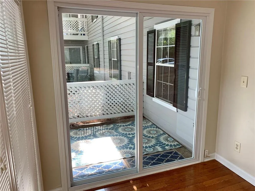 308 Natchez Trace Unit 308, Sandy Springs, Georgia 30350, 2 Bedrooms Bedrooms, ,1 BathroomBathrooms,Residential,Sold,308 Natchez Trace Unit 308,6927024