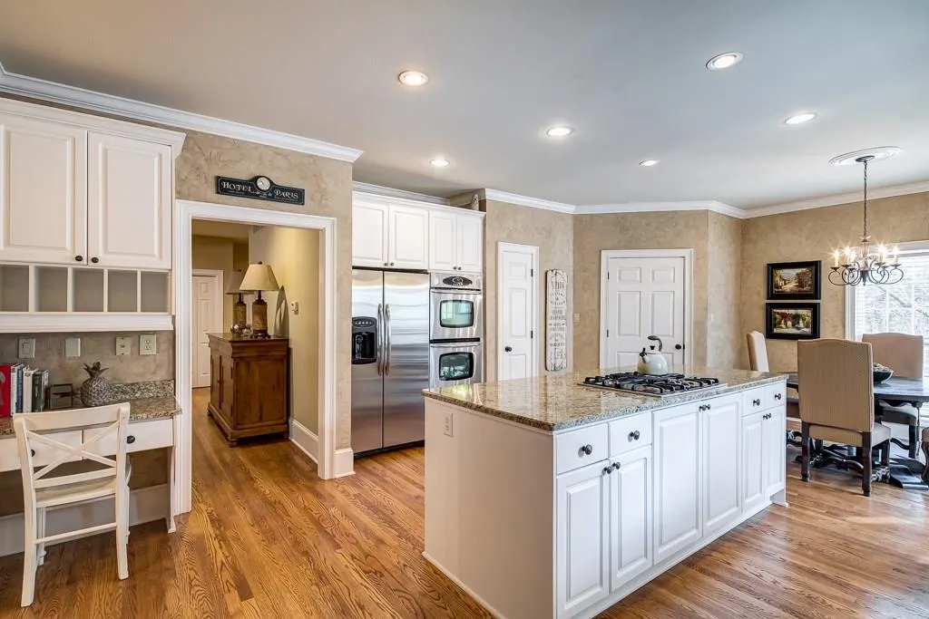 3270 Spalding Drive, Sandy Springs, Georgia 30350, 5 Bedrooms Bedrooms, ,4 BathroomsBathrooms,Residential,Sold,3270 Spalding Drive,5810238