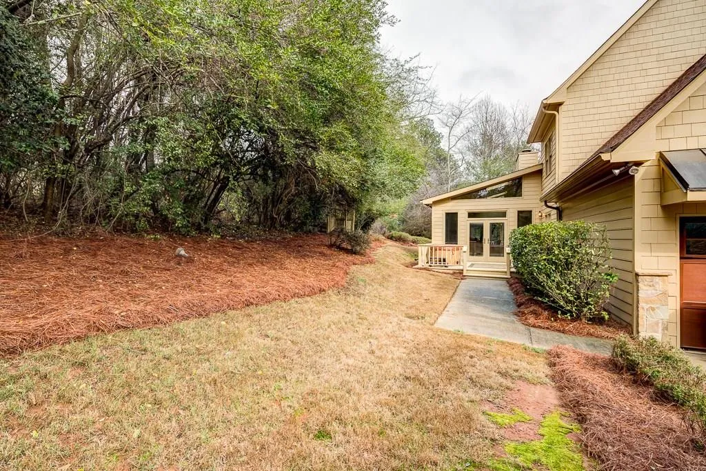 3270 Spalding Drive, Sandy Springs, Georgia 30350, 5 Bedrooms Bedrooms, ,4 BathroomsBathrooms,Residential,Sold,3270 Spalding Drive,5810238