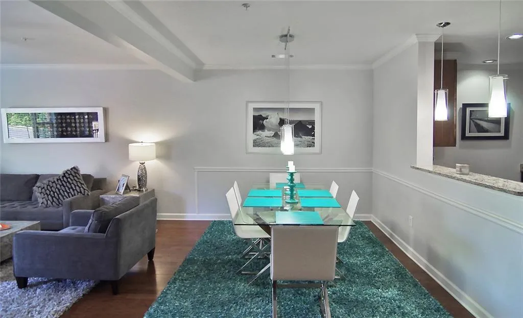 7265 Glisten Avenue Unit 126, Atlanta, Georgia 30328, 2 Bedrooms Bedrooms, ,2 BathroomsBathrooms,Residential,Sold,7265 Glisten Avenue Unit 126,5691203