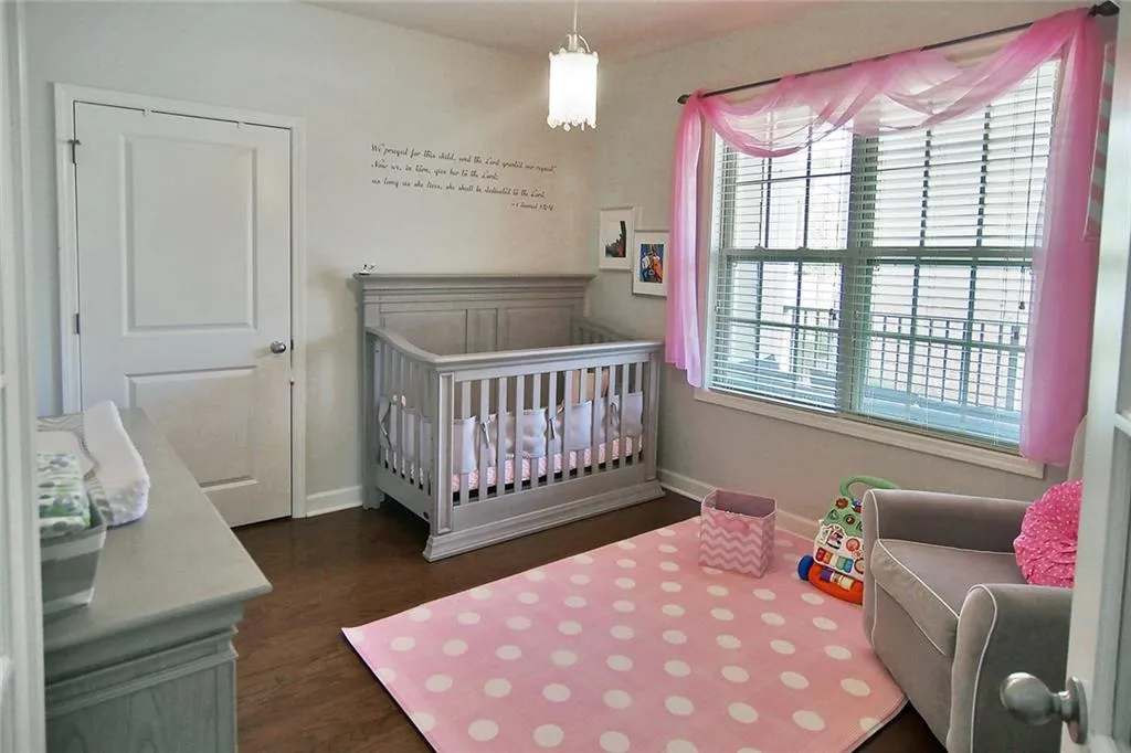 7265 Glisten Avenue Unit 126, Atlanta, Georgia 30328, 2 Bedrooms Bedrooms, ,2 BathroomsBathrooms,Residential,Sold,7265 Glisten Avenue Unit 126,5691203