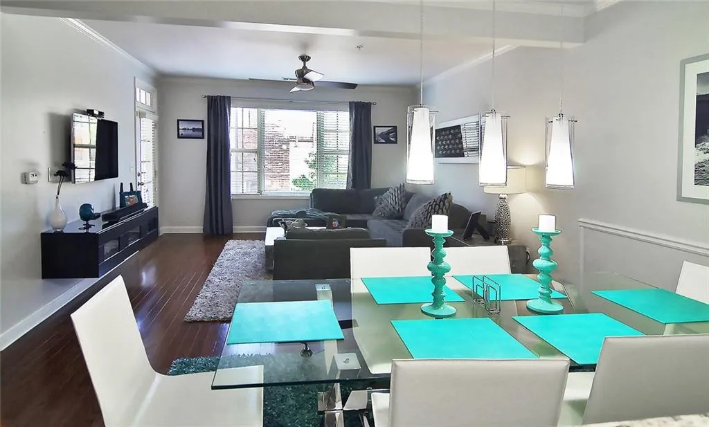 7265 Glisten Avenue Unit 126, Atlanta, Georgia 30328, 2 Bedrooms Bedrooms, ,2 BathroomsBathrooms,Residential,Sold,7265 Glisten Avenue Unit 126,5691203