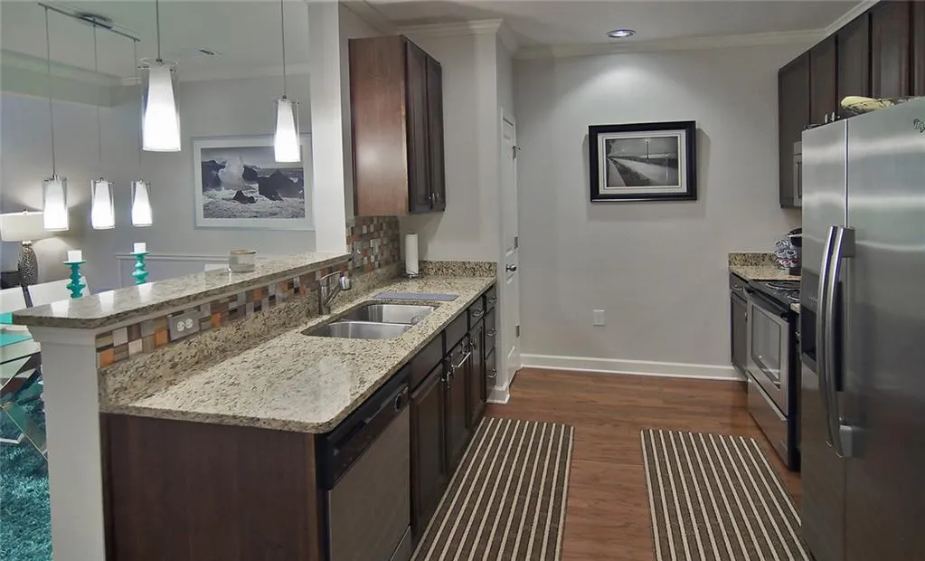 7265 Glisten Avenue Unit 126, Atlanta, Georgia 30328, 2 Bedrooms Bedrooms, ,2 BathroomsBathrooms,Residential,Sold,7265 Glisten Avenue Unit 126,5691203
