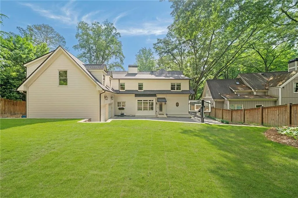3894 Land O Lakes Drive Ne, Atlanta, Georgia 30342, 5 Bedrooms Bedrooms, ,4 BathroomsBathrooms,Residential,For Sale,3894 Land O Lakes Drive Ne,7668444