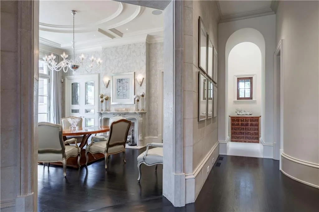 225 W Paces Ferry Road Nw, Atlanta, Georgia 30305, 5 Bedrooms Bedrooms, ,5 BathroomsBathrooms,Residential,For Sale,225 W Paces Ferry Road Nw,7654987
