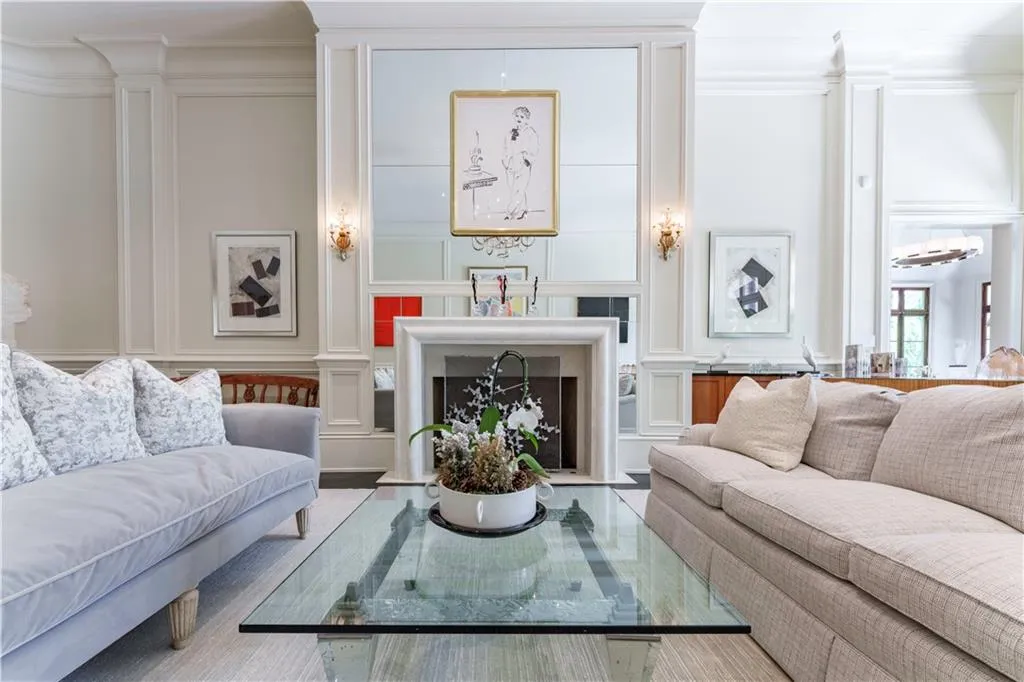 225 W Paces Ferry Road Nw, Atlanta, Georgia 30305, 5 Bedrooms Bedrooms, ,5 BathroomsBathrooms,Residential,For Sale,225 W Paces Ferry Road Nw,7654987