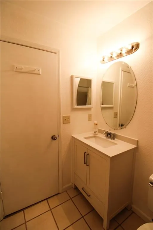 1319 Old Hammond Chase, Sandy Springs, Georgia 30350, 2 Bedrooms Bedrooms, ,2 BathroomsBathrooms,Residential,Sold,1319 Old Hammond Chase,6868936
