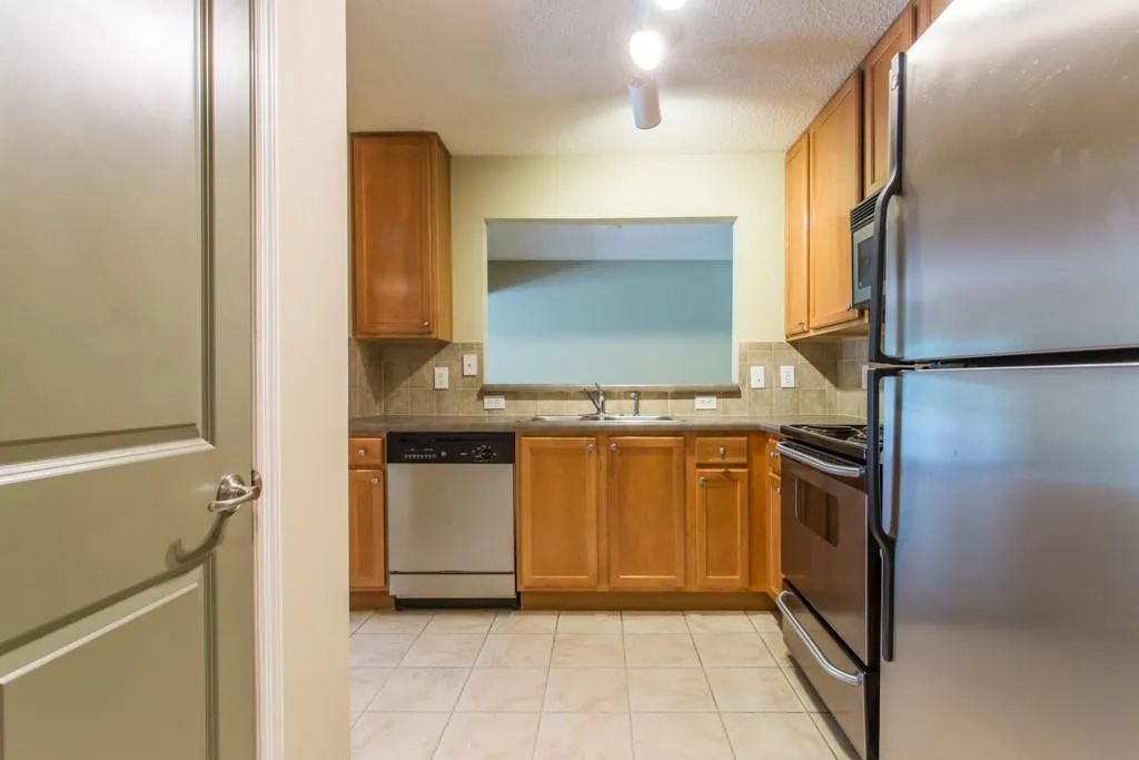 3650 Ashford Dunwoody Road Unit 1022, Atlanta, Georgia 30319, 3 Bedrooms Bedrooms, ,2 BathroomsBathrooms,Residential,Sold,3650 Ashford Dunwoody Road Unit 1022,5711557