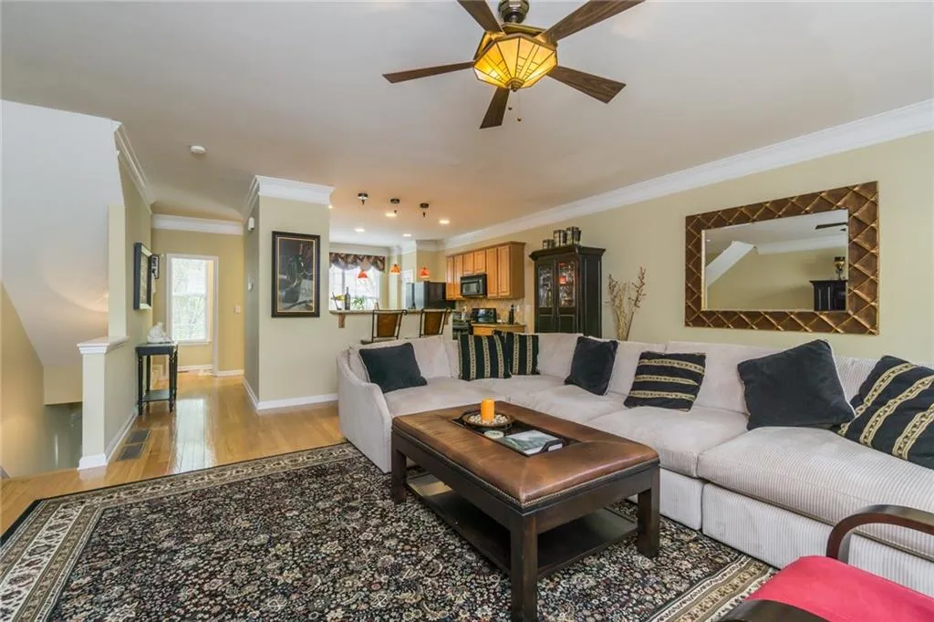 7826 Welsford Point, Sandy Springs, Georgia 30350, 3 Bedrooms Bedrooms, ,3 BathroomsBathrooms,Residential,Sold,7826 Welsford Point,5927347