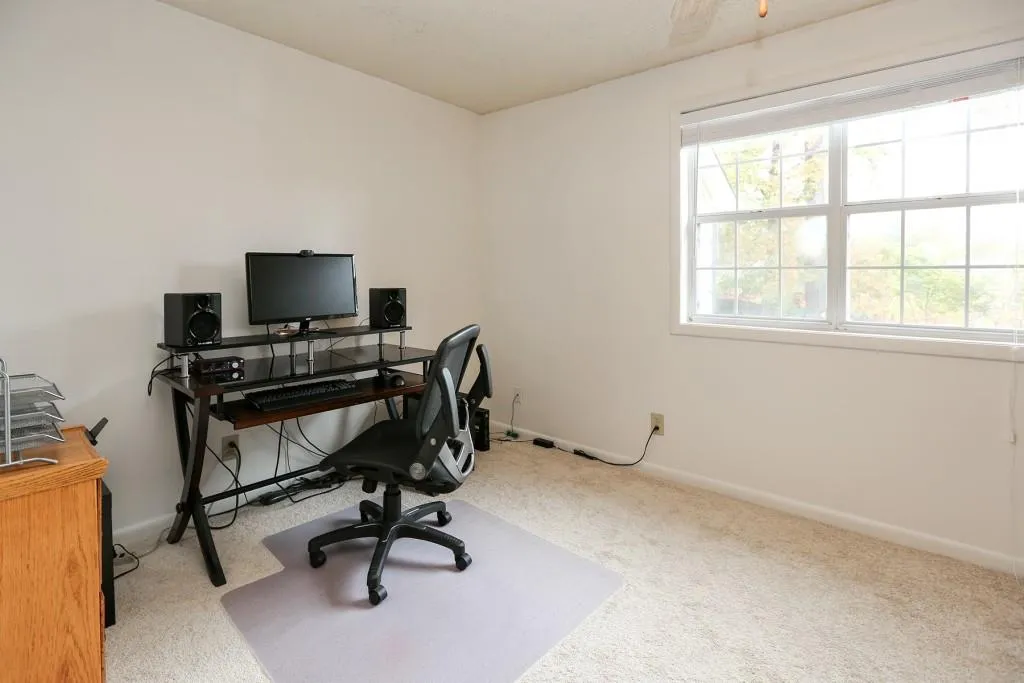 6900 Roswell Road Unit F6, Atlanta, Georgia 30328, 2 Bedrooms Bedrooms, ,2 BathroomsBathrooms,Residential,Sold,6900 Roswell Road Unit F6,5931119