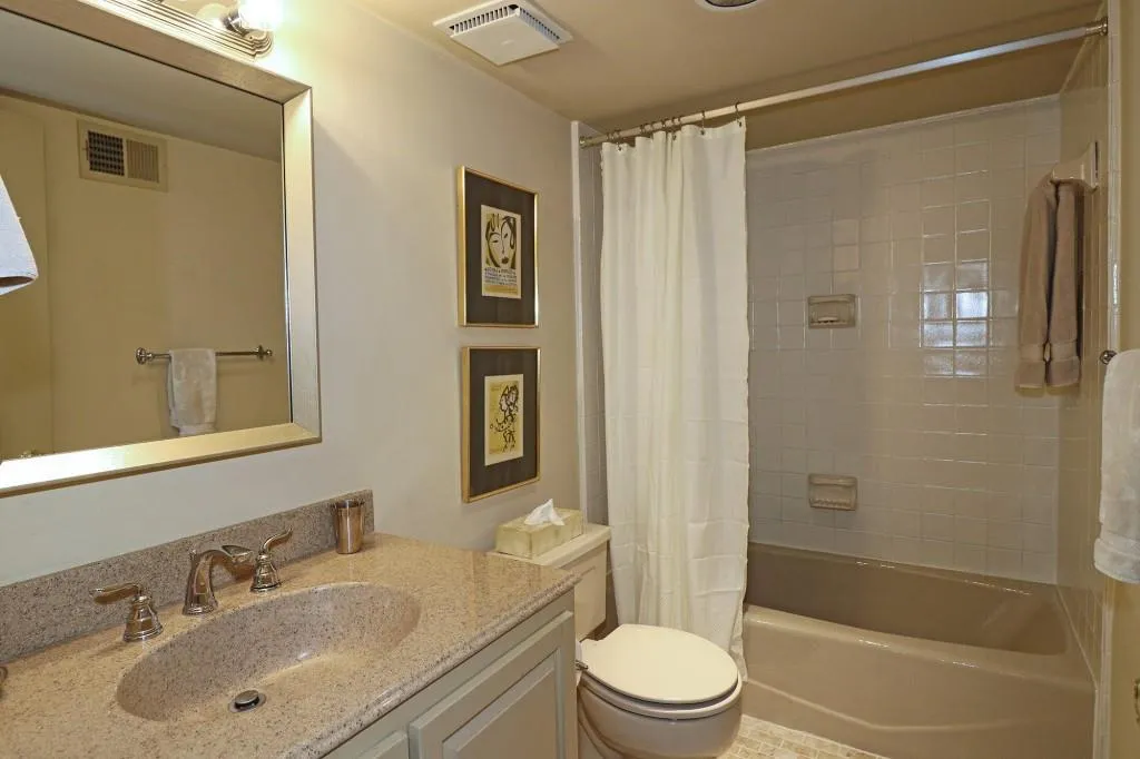 6060 Weatherly Drive, Sandy Springs, Georgia 30328, 4 Bedrooms Bedrooms, ,4 BathroomsBathrooms,Residential,Sold,6060 Weatherly Drive,6529957
