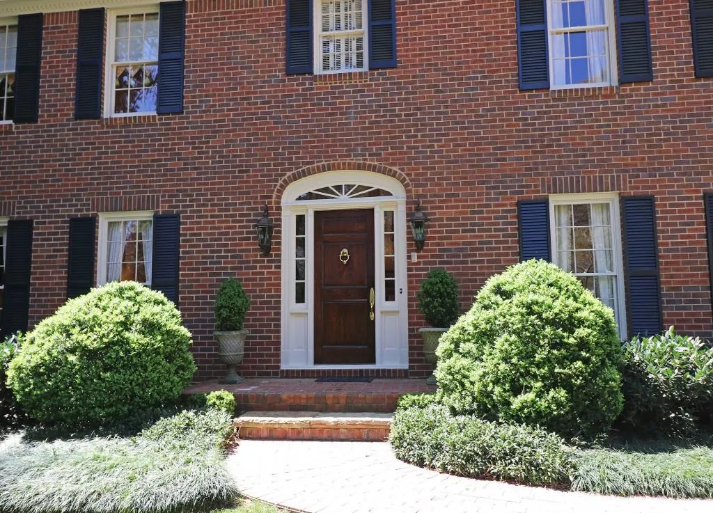 6060 Weatherly Drive, Sandy Springs, Georgia 30328, 4 Bedrooms Bedrooms, ,4 BathroomsBathrooms,Residential,Sold,6060 Weatherly Drive,6529957